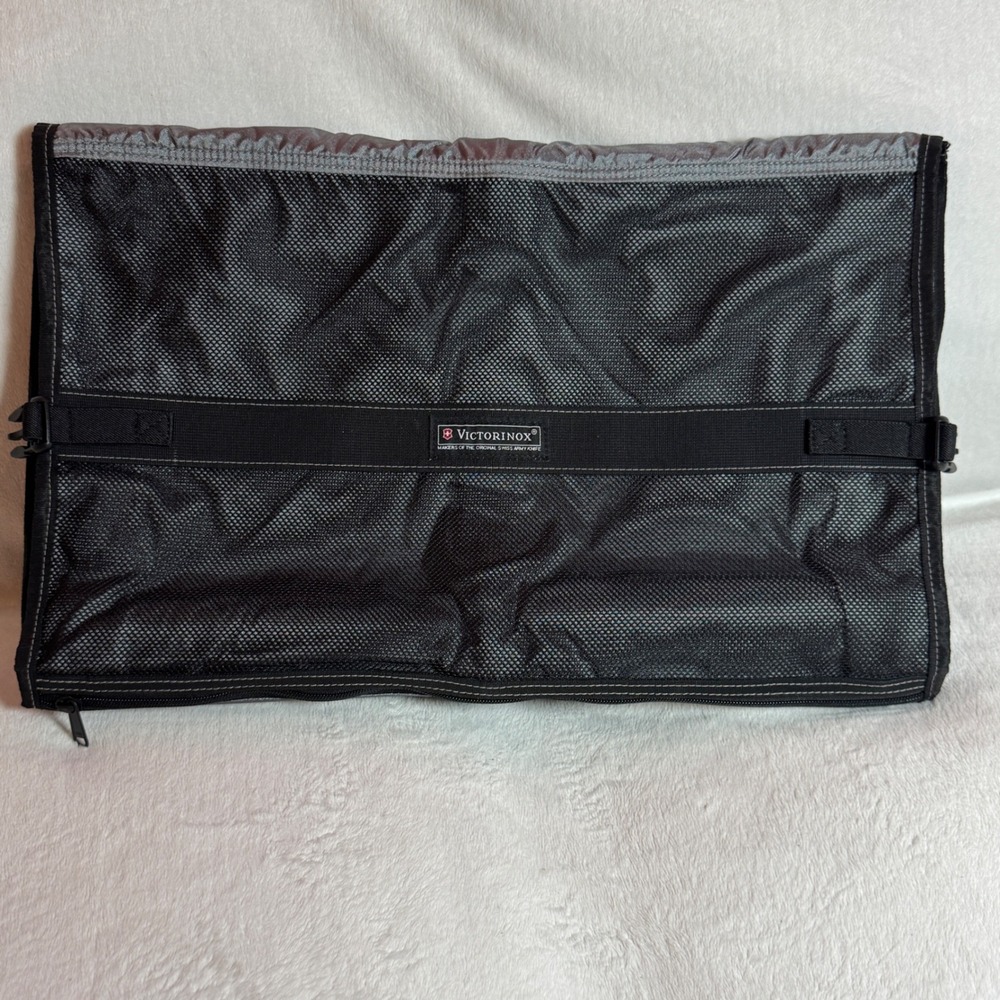 Victorinox TriFold Travel Garment Bag Luggage Insert Silver and Black